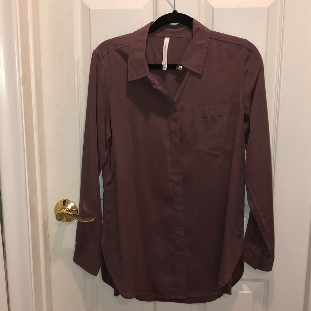 Aritzia The Group by Babaton Meryl Shirt